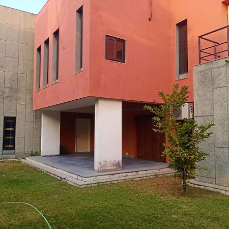 Villa-Safal Amrakunj Ahmedabad Exterior foto